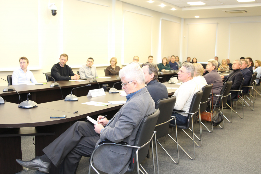 Семинар «Как внести продукцию в реестр Минпромторга России»/ РЦИ