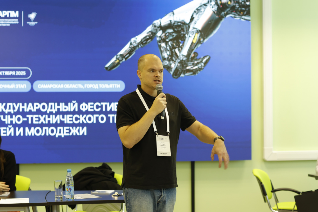 Фестиваль в ЖД 4.jpg Фестиваль в ЖД 4.jpg